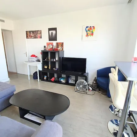 Hostnfly - Very Nice With An Amazing View Parigi